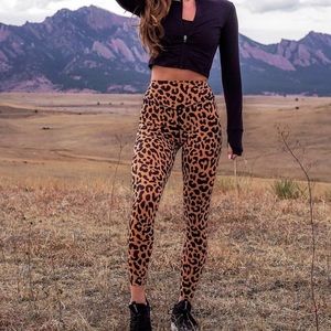 Balance athletica king cheetah leggings